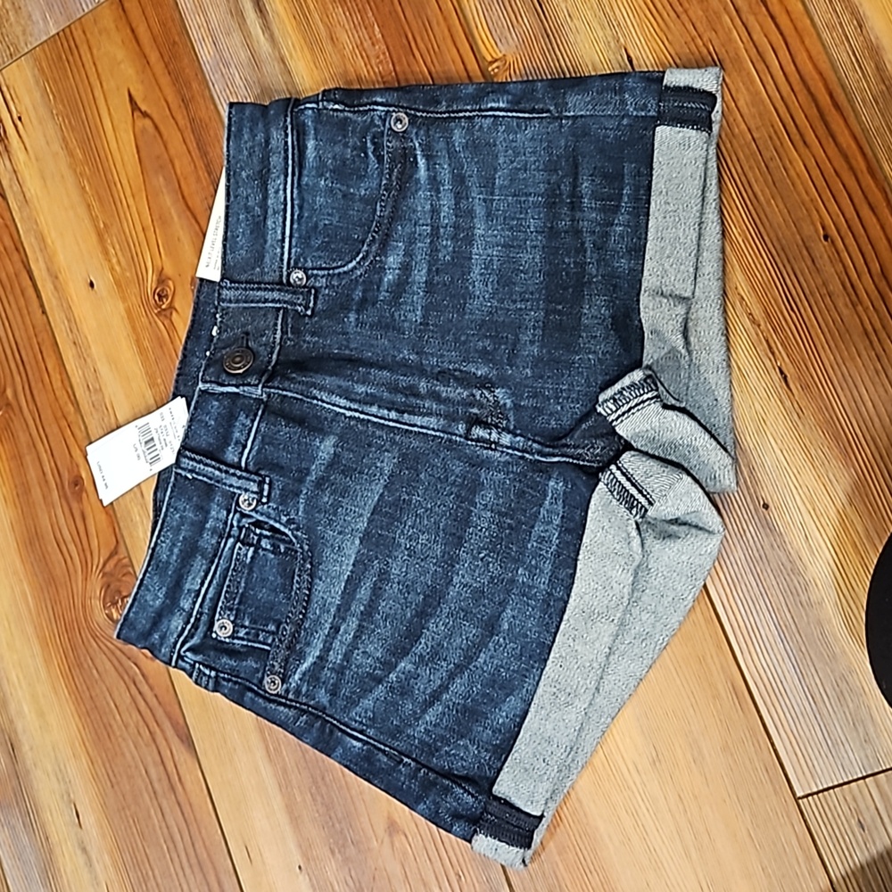 🆕 American Eagle Jean shorts